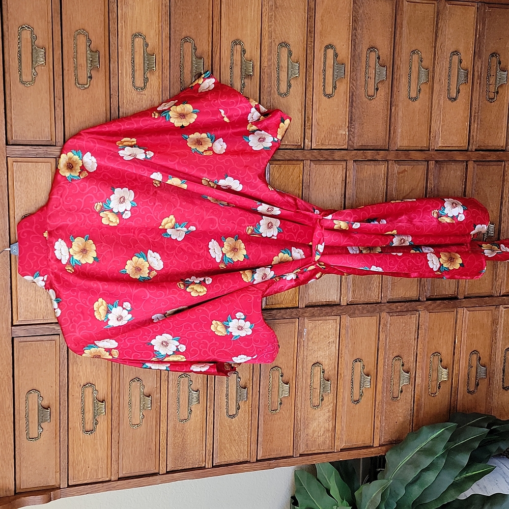 Morgan Taylor Robe - Picture 2 of 5